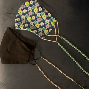 Face mask chain holder! + mask!